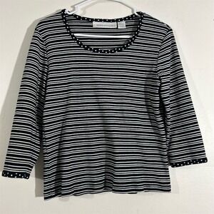 Women's Black &‎ White Striped 3/4 Sleeve Scoop Neck Blouse Size S